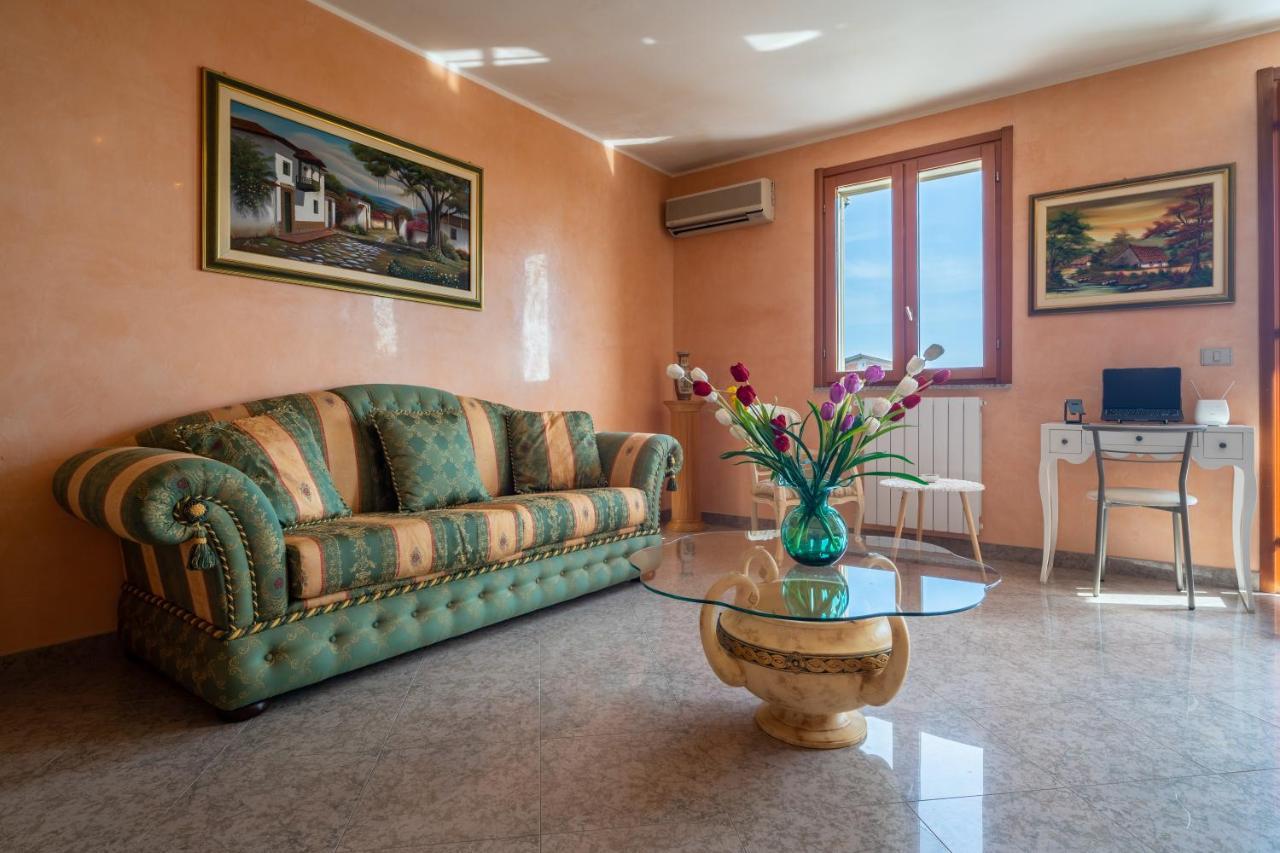 Casa Vacanza Germano Pachino Buitenkant foto